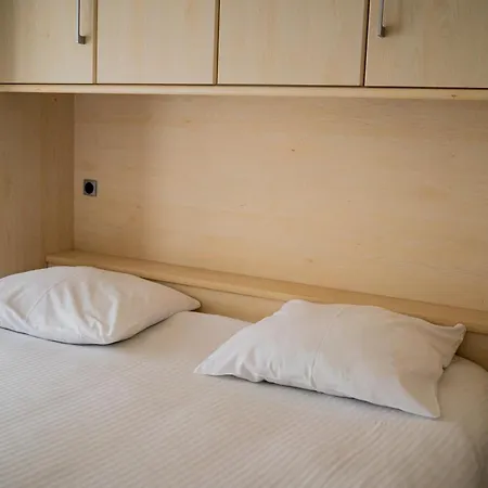 Apartament Zomerlust 7a *